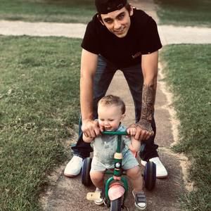 Meet your Posher, Taylor